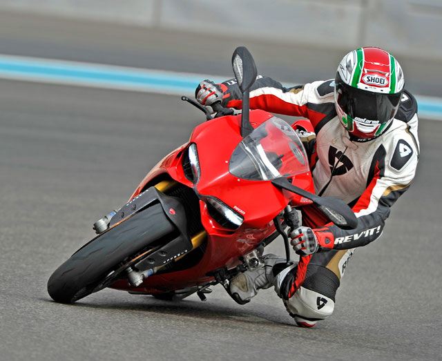 2012 Ducati Panigale S 6. İçerik Fotoğrafı