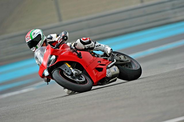 2012 Ducati Panigale S 7. İçerik Fotoğrafı