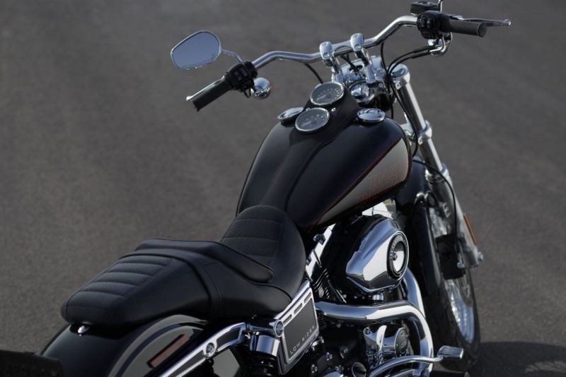 2014 Harley-Davidson Dyna Low Rider 4. İçerik Fotoğrafı