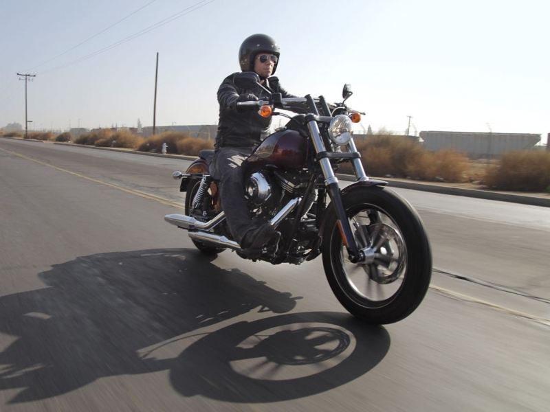 2014 Harley-Davidson Dyna Street Bob “Special Edition” 4. İçerik Fotoğrafı