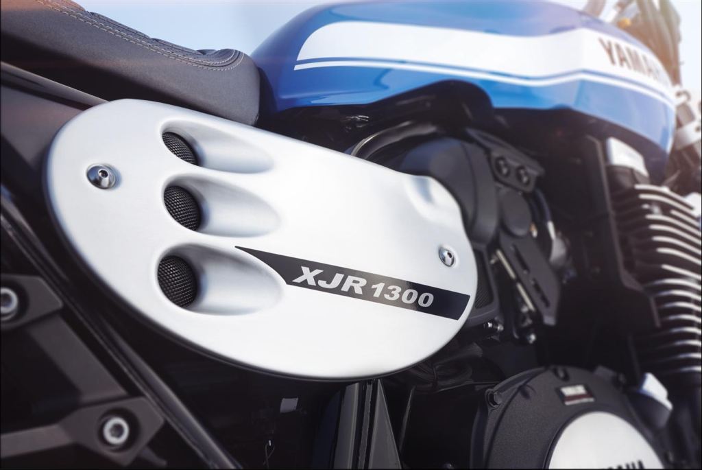 2015 Yamaha XJR 1300 7. İçerik Fotoğrafı