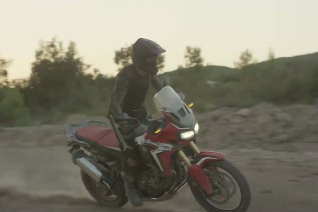 2016 Honda Africa Twin'in Videosu Yayınlandı! 2. İçerik Fotoğrafı