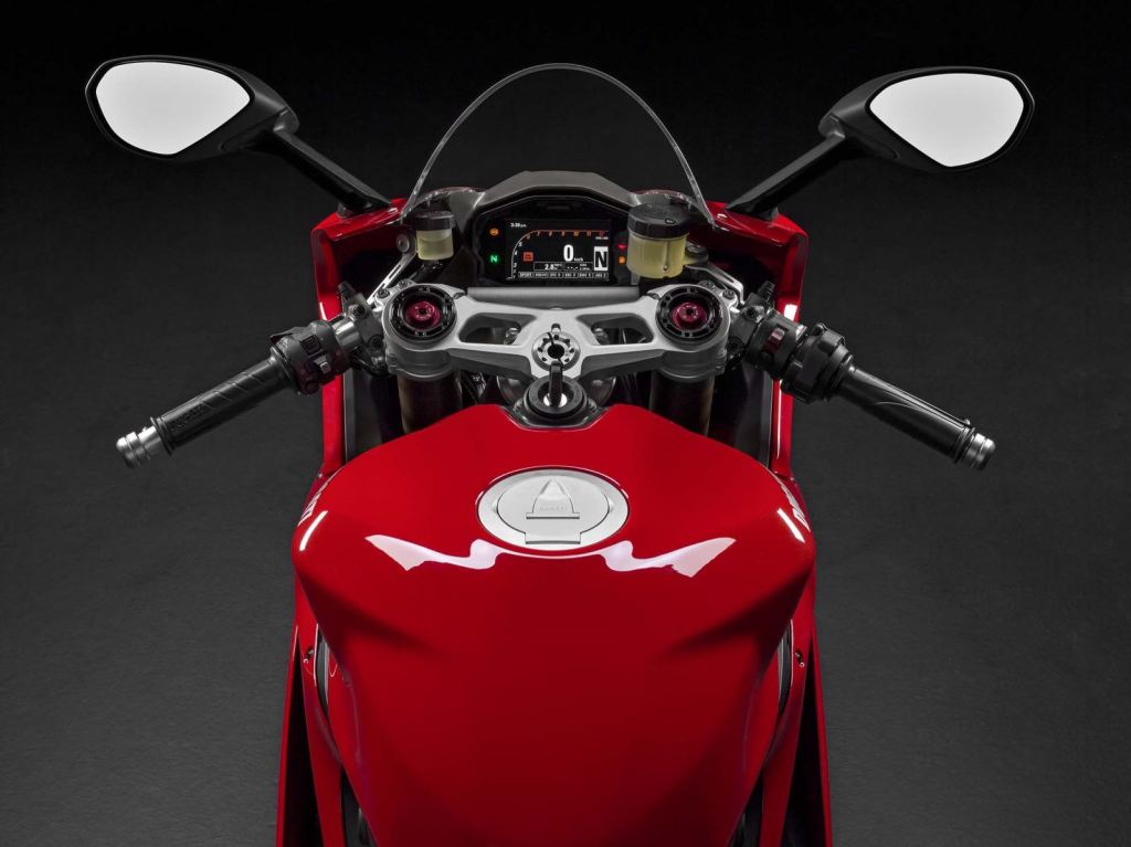 205 Beygirlik Kırmızı Şeytan: Karşınızda Ducati 1299 Panigale! 9. İçerik Fotoğrafı