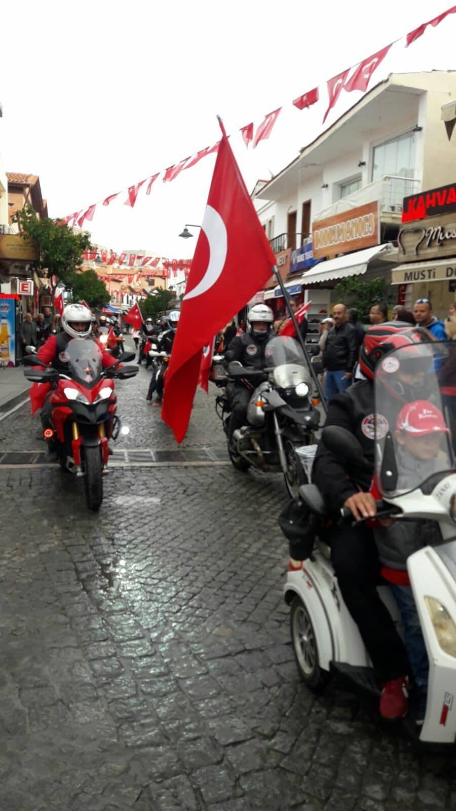 29 Ekim Cumhuriyet Bayramı Korteji: İzmir!  5. İçerik Fotoğrafı