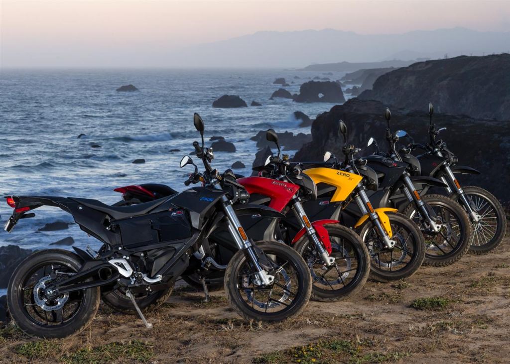 Benzinsiz Bir Dünya Vadeden Çevre Dostu Elektrikli Motosiklet Zero Motorcycles 7. İçerik Fotoğrafı
