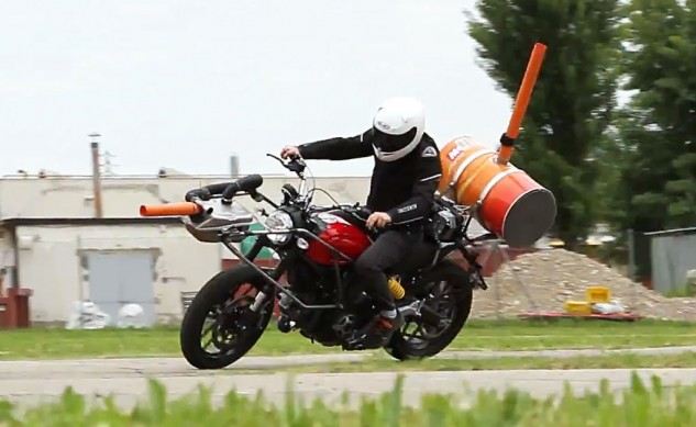 Ducati Scrambler Son Testinde Kameralara Yakalandı! 4. İçerik Fotoğrafı