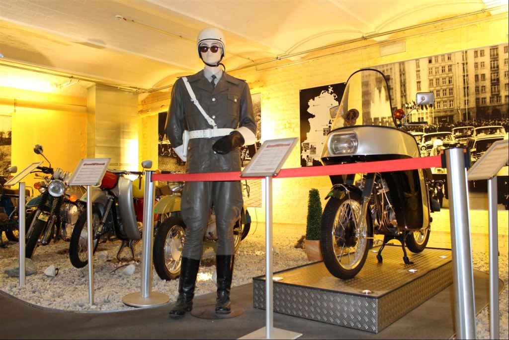 First Berlin Gdr Motorcycle Müzesi’ndeyiz 5. İçerik Fotoğrafı