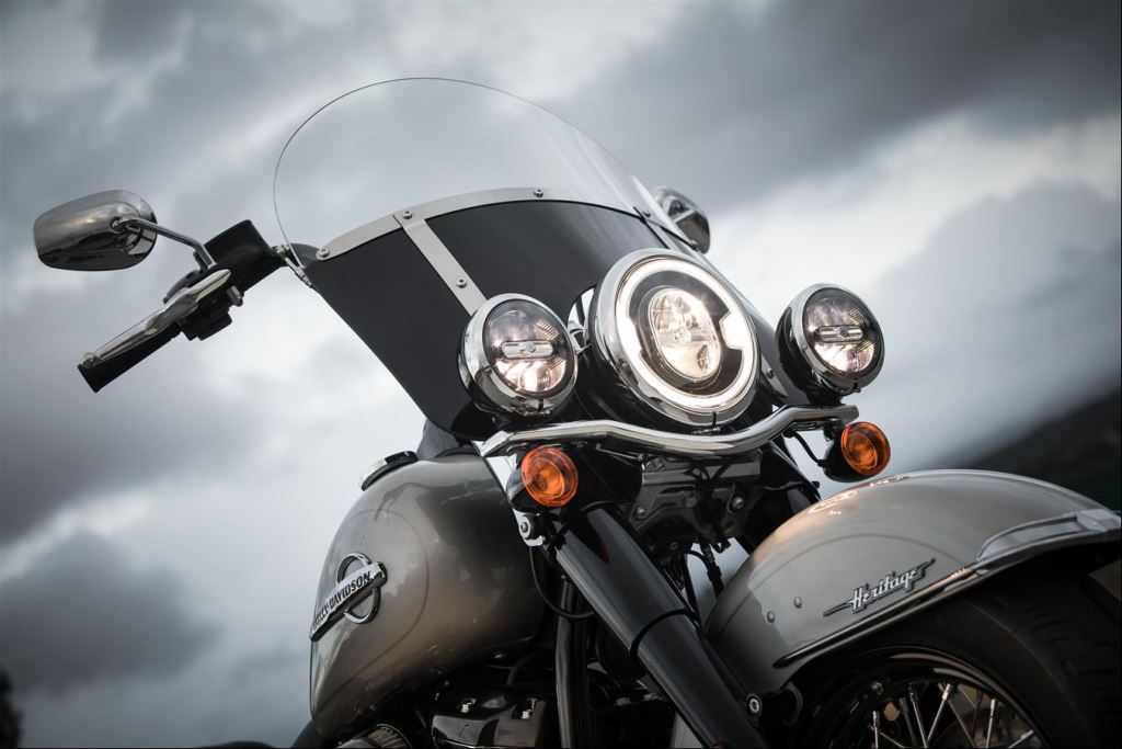 Harley Davidson’dan Kadife Devrim: Softail Custom’lar  10. İçerik Fotoğrafı