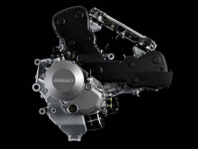 İTALYAN SEVGİLİ; 2010 Ducati 848 6. İçerik Fotoğrafı