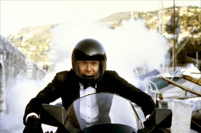 James Bond Filmlerindeki En İyi 10 Motosiklet Sahnesi 2. İçerik Fotoğrafı