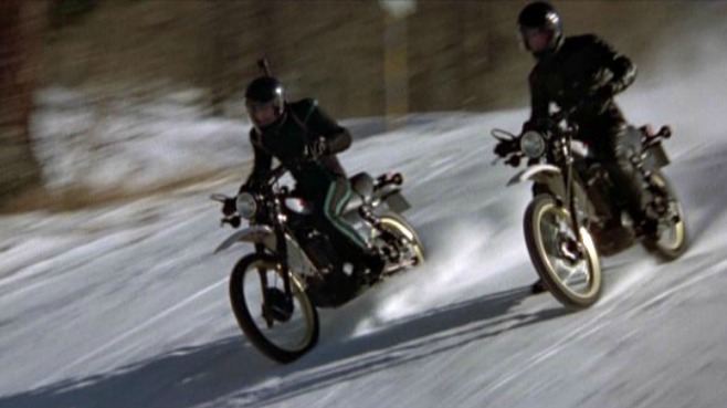 James Bond Filmlerindeki En İyi 10 Motosiklet Sahnesi 4. İçerik Fotoğrafı