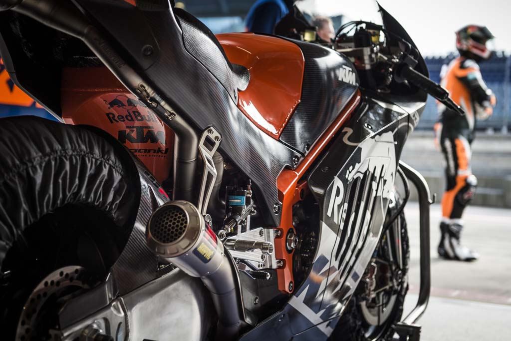 KTM RC16 MotoGP ve Moto2 Projesi 7. İçerik Fotoğrafı