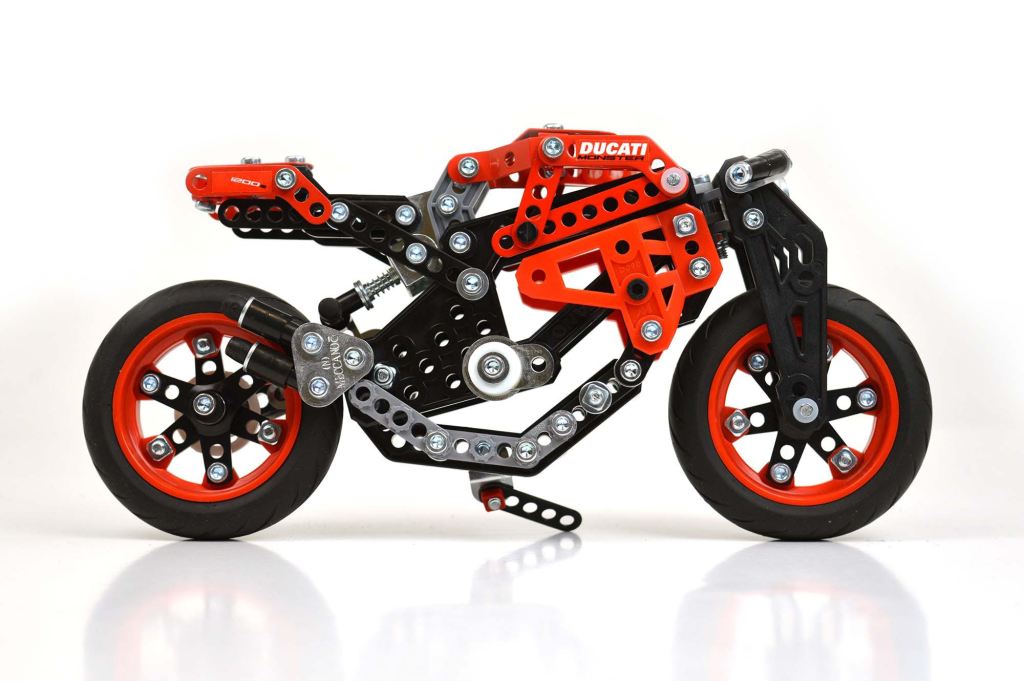 Meccano ve Ducati'den Monster 1200 S Maketi 1. İçerik Fotoğrafı