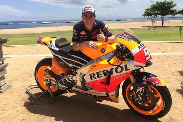 MotoGP: 2015 Repsol Honda Renkleri Belli Oldu  1. İçerik Fotoğrafı