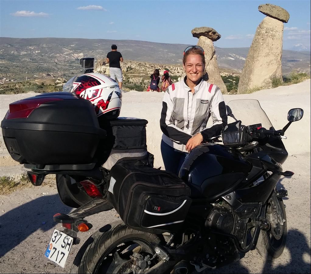 Motosiklet ile Yollarda Tek Başına Bir Kadın: Kapadokya Yolları 1. İçerik Fotoğrafı