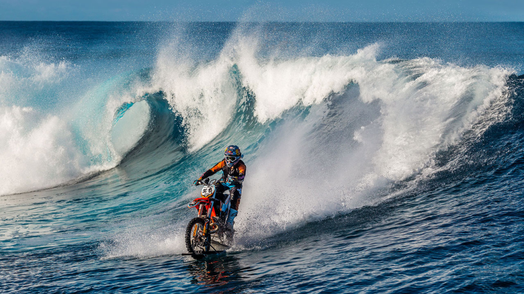 Robbie Maddison, Motosikletiyle Tekrar Denizde!  1. İçerik Fotoğrafı