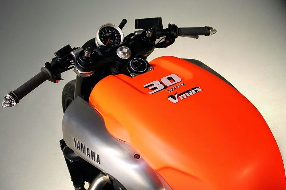 Yamaha VMAX Infrared 1. İçerik Fotoğrafı