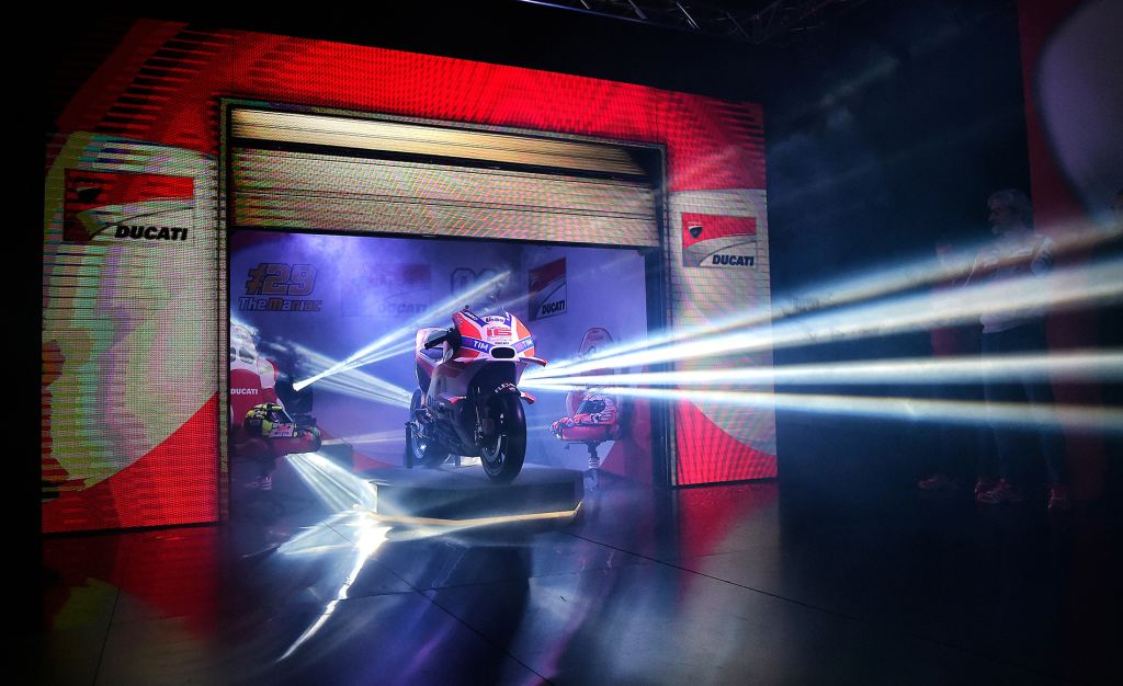 Yeni Ducati Desmosedici GP16 Zirveyi Hedefliyor! 1. İçerik Fotoğrafı